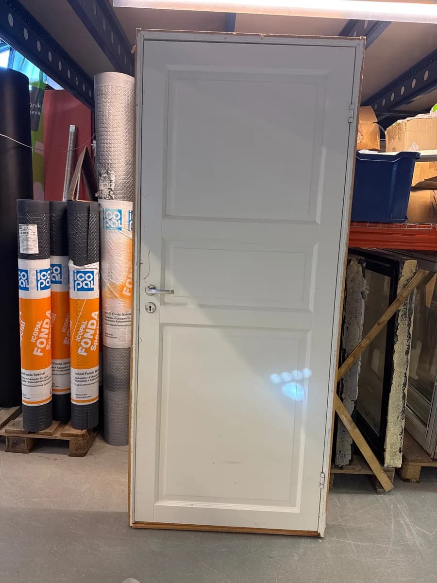 Hvitmalt Innerdør Furu 90x210 cm med karm H - bilde 1
