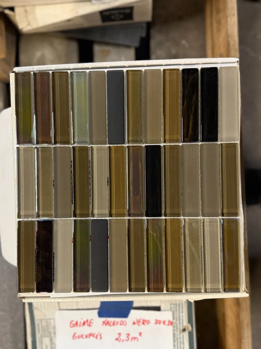 Glassmosaic på nett 30x30 4 kvm gulv - bilde 1