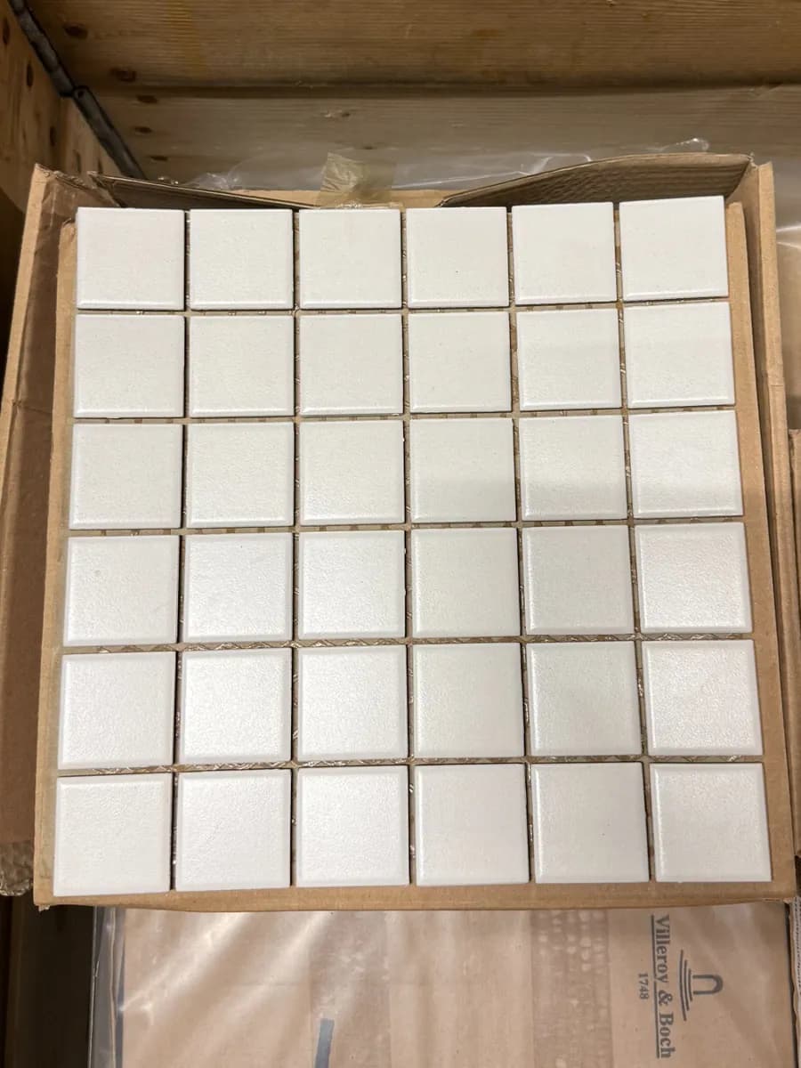 White matt mosaic 5x5 7 kvm gulv - bilde 1