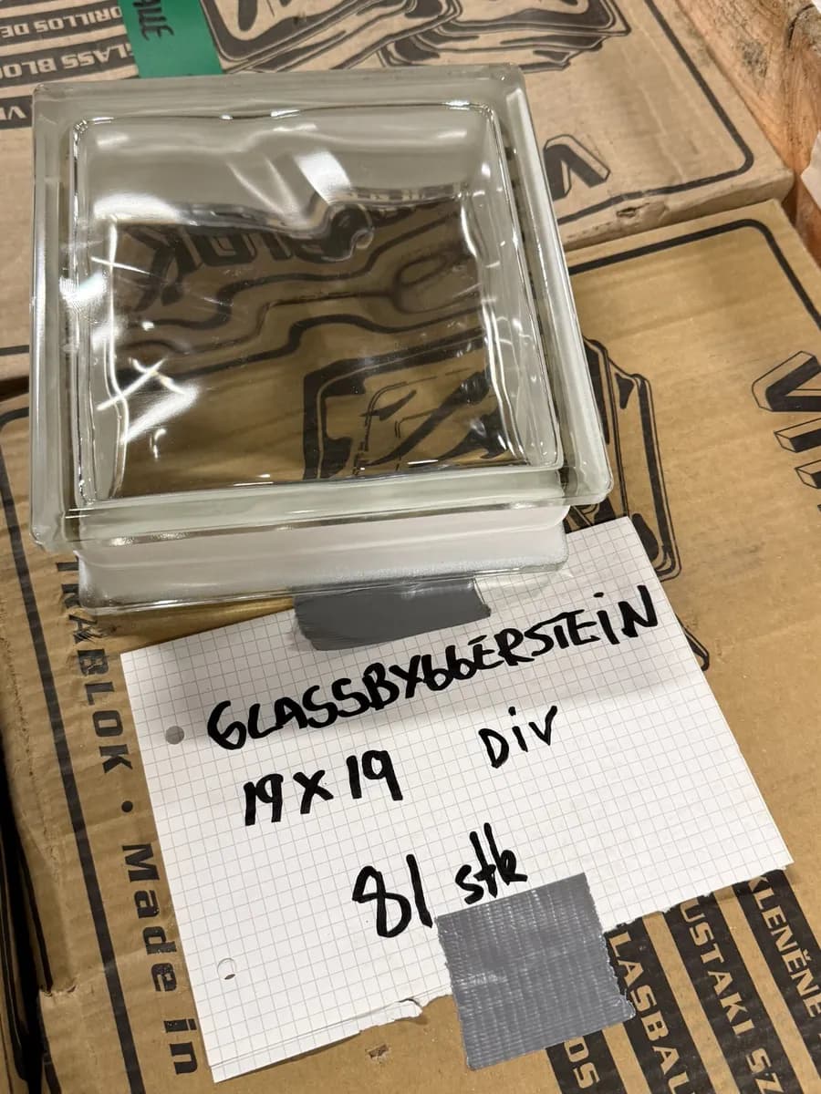div. Glassbyggerstein 19x19 81 stk - bilde 1