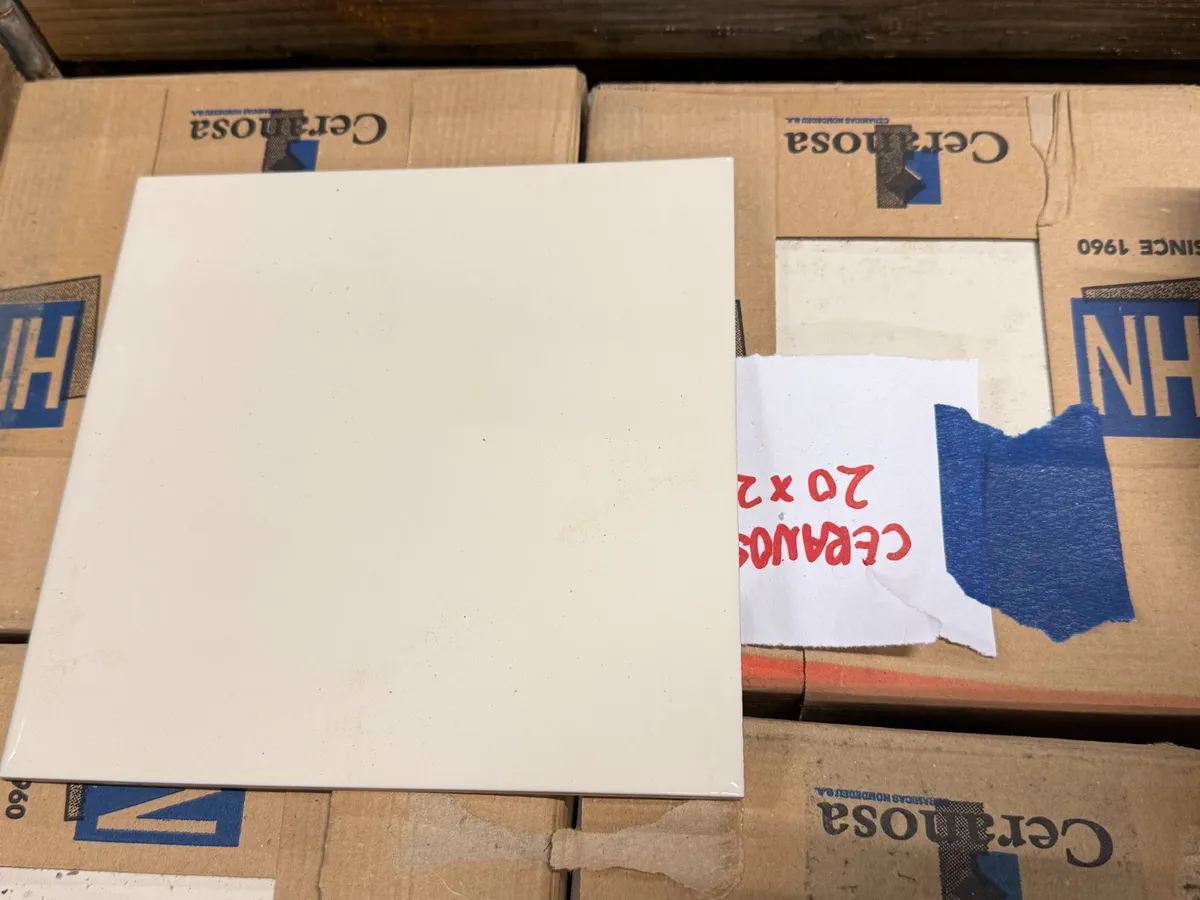 Ceranosa antique white 20x20 8 kvm vegg - bilde 1