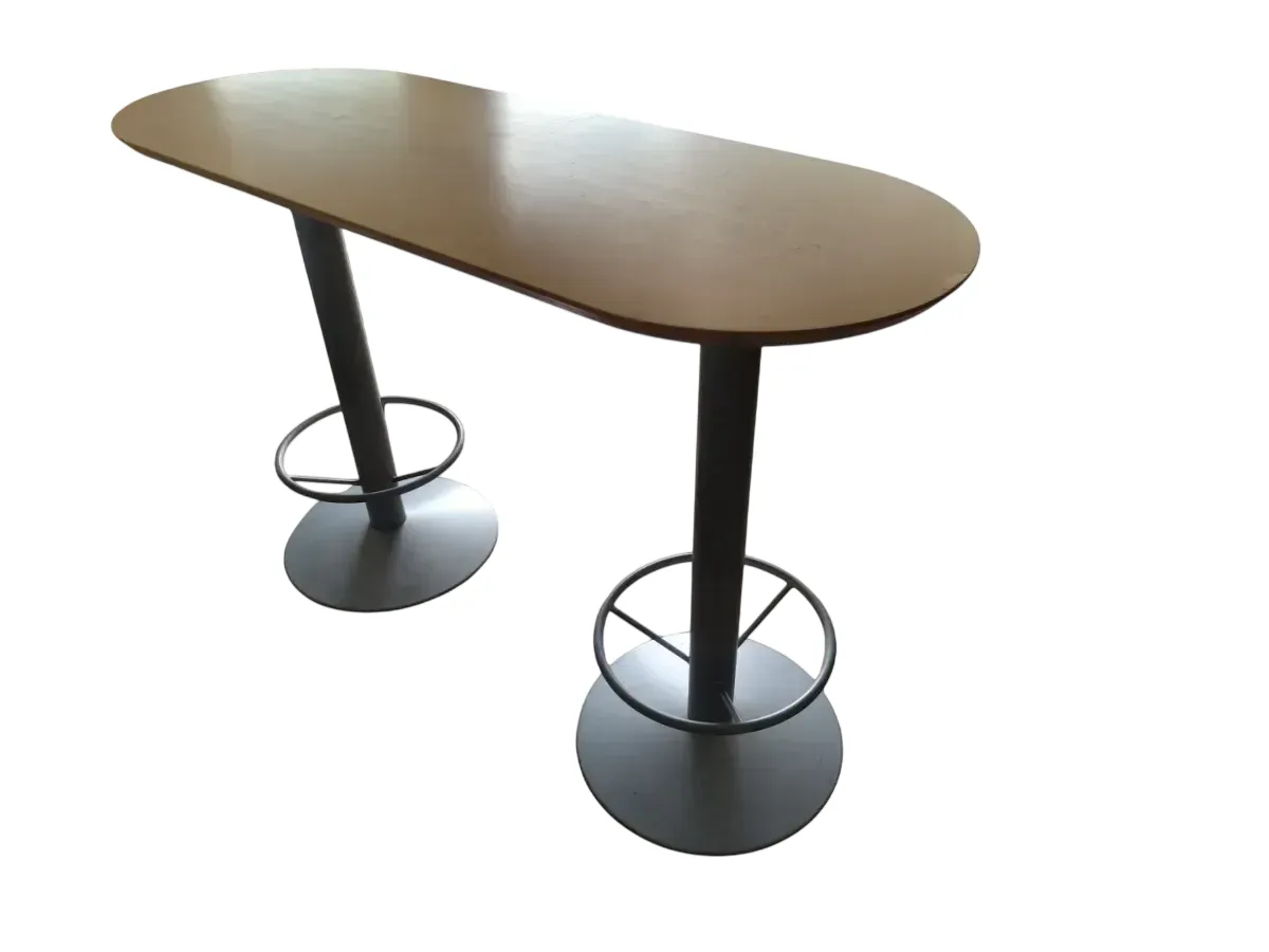 Barbord med oval bordplate og metallunderstell - bilde 1