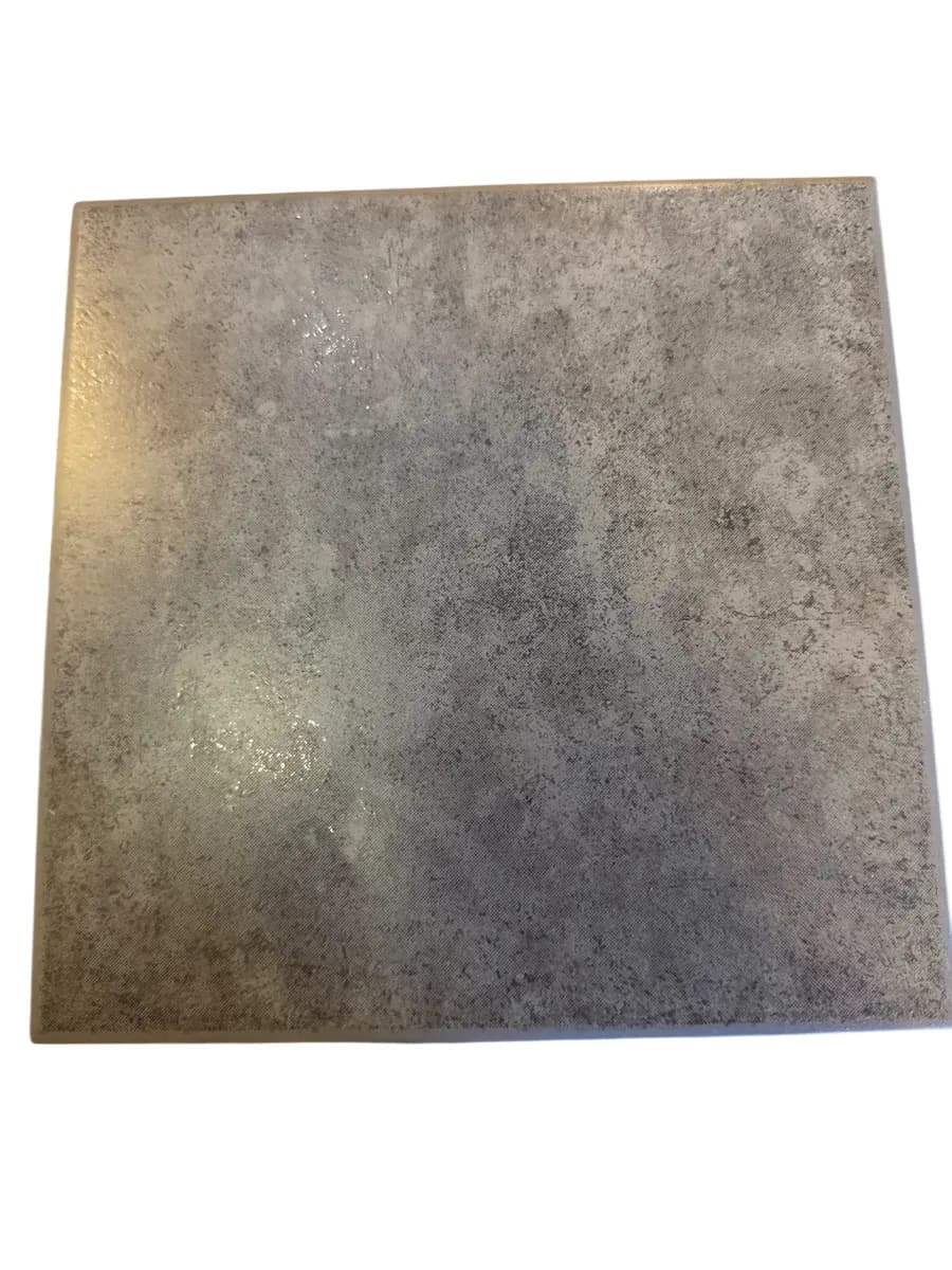 Ceramica vive 20x20 grå flis - bilde 1
