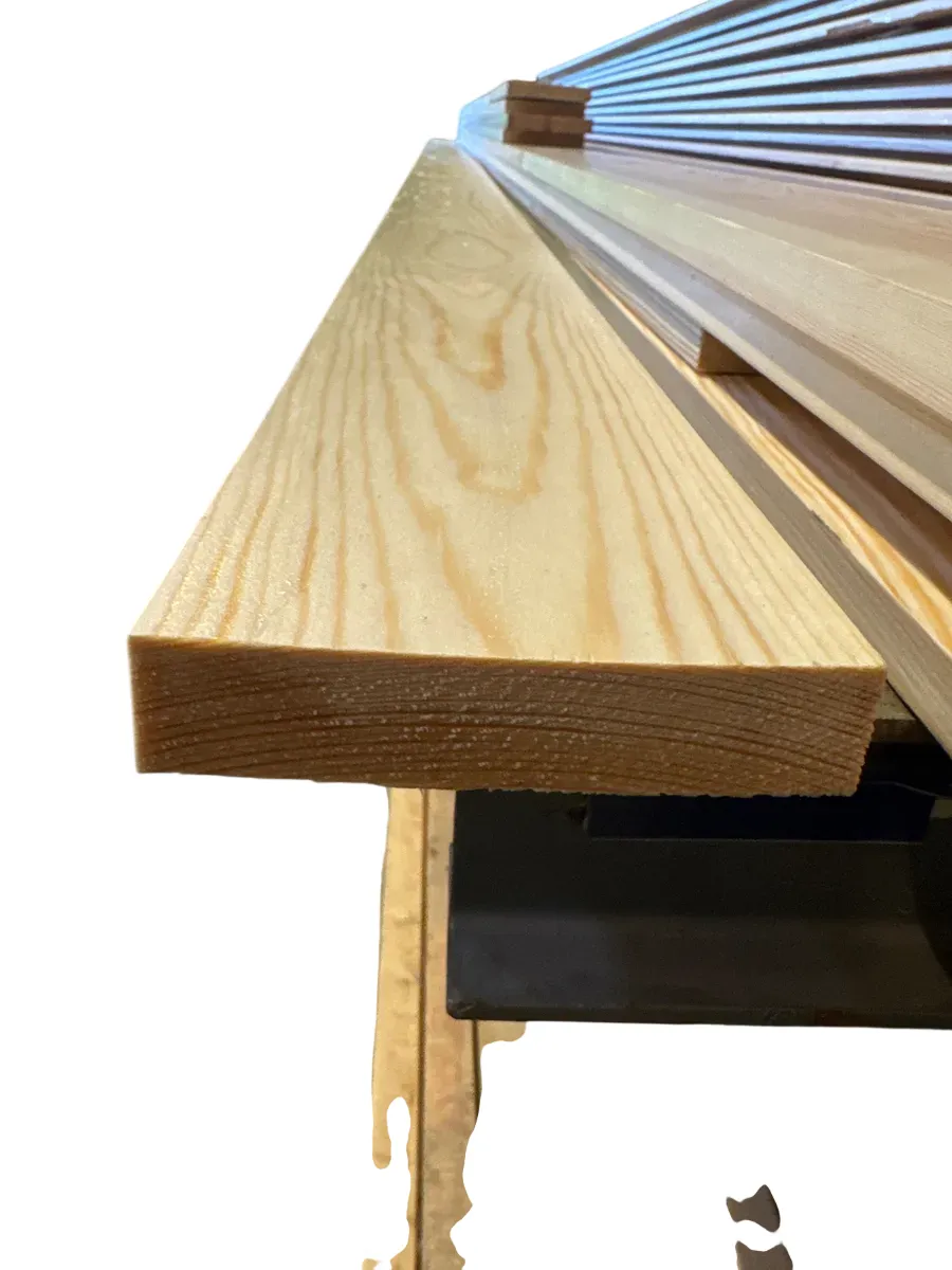 Furu glattkant, lakkert, 21x95 mm x 3,57 m - bilde 1